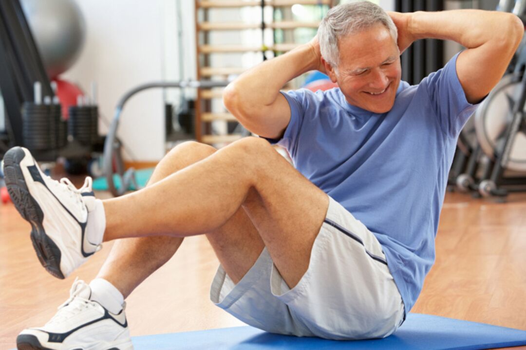 Realización de exercicios para restaurar a glándula prostática